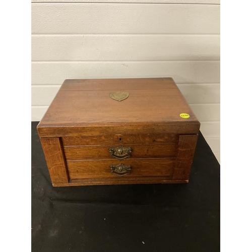 295 - COLINGWOOD & SON LTD OAK CANTEEN OF CUTLERY WITH FITTED DRAWERS APPROX 90 PIECES A/F H 9