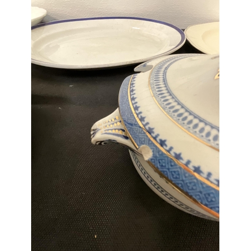 312 - BOX OF VICTORIAN BLUE & WHITE DINNERWARE