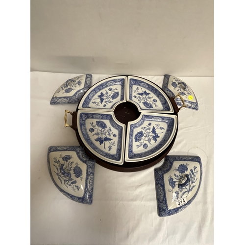 314 - MODERN MAHOGANY SERVING TRAY WITH BRASS HANDLES AND 4 BLUE & WHITE SPODE DISHES COMPLETE WITH COVERS... 