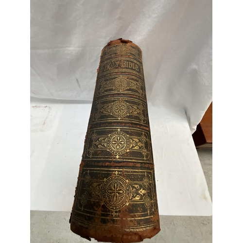 320 - VICTORIAN HOLY BIBLE A/F