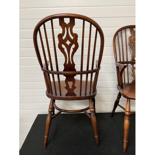 454 - PAIR OF OAK WINDSOR ARMCHAIRS WITH CRINOLINE STRETCHERS H 41