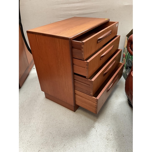 467 - VINTAGE TEAK DRAWER BEDROOM CHEST BADGED G PLAN H 30