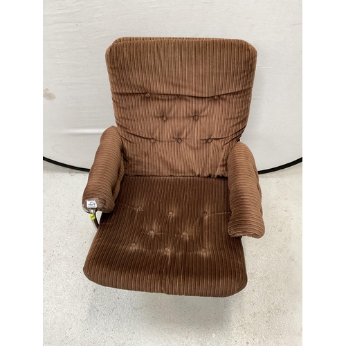 469 - RETRO BROWN FABRIC SWIVEL CHAIR ON CHROME BASE