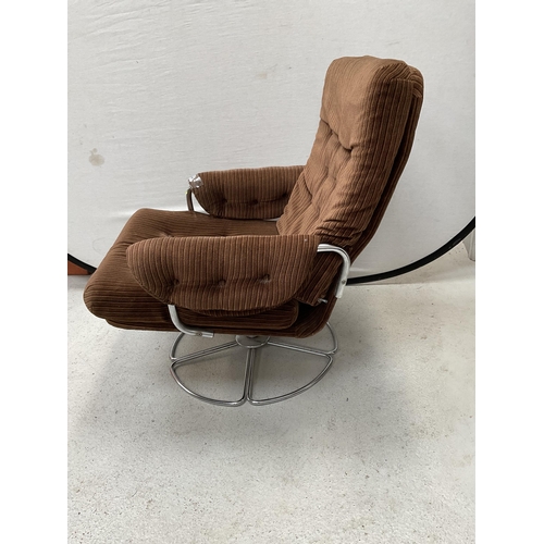 469 - RETRO BROWN FABRIC SWIVEL CHAIR ON CHROME BASE