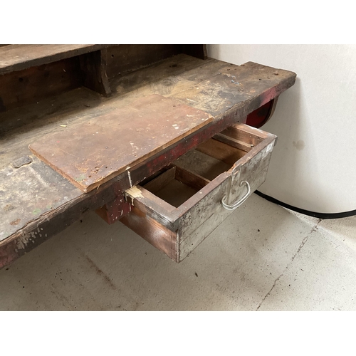 479 - LARGE WORK BENCH WITH HEAVY CAST IRON ENDS (ORIGINATES FROM GKN SANKEYS OF TELFORD)