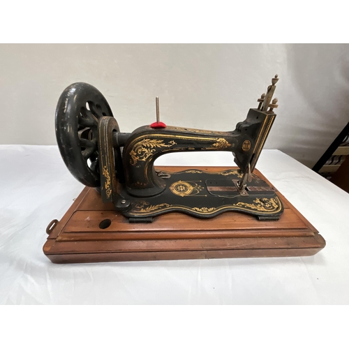 11 - VINTAGE SINGER CASED HAND SEWING MACHINE