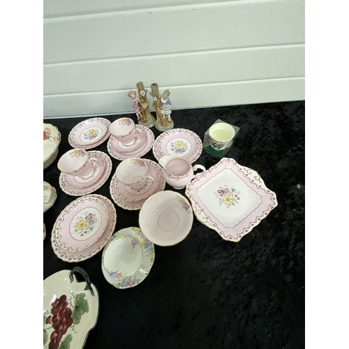 19 - 2 BOXES OF CHINA, KITCHENWARE ETC FIGURES 6.5