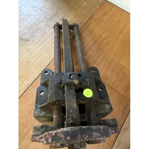 6 - LARGE BENCH VICE LENGTH 24