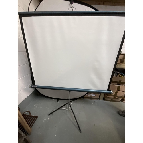 35 - PROJECTOR SCREEN AND STAND