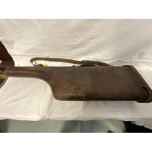 135 - VICTORIAN LEG OF MUTTON GUN CASE WITH BRASS FITTINGS - 31