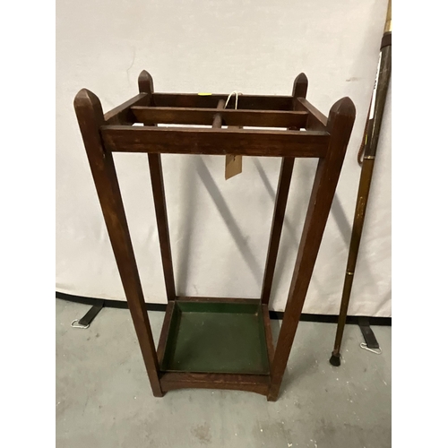 136 - VINTAGE STICK STAND AND WALKING STICK