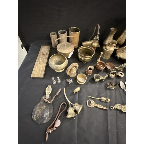 138 - BOX OF BRASSWARE