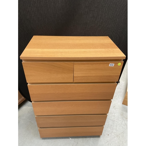 434 - LIGHT OAK VENEERED SHAKER STYLE 6 DRAWER BEDROOM CHEST H48