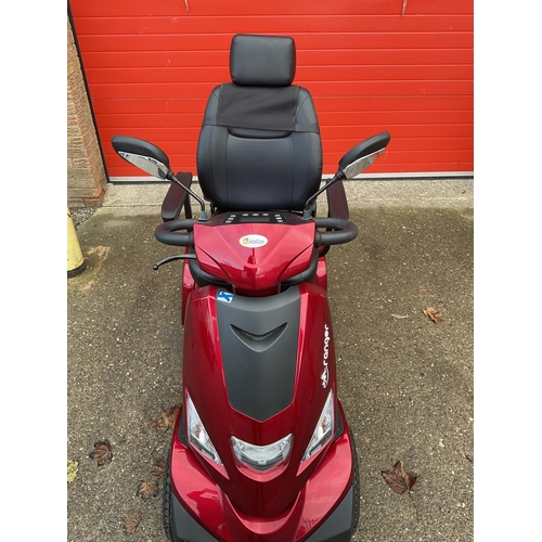 430 - RANGER MOBILITY ABILIZE SCOOTER COMPLETE WITH CHARGER, RAIN COVER  - COST £4500 - PURCHASED AND USED... 