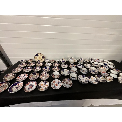 270 - BOX OF VICTORIAN GAUDY WELSH CHINA (ITEM 82,83,141)