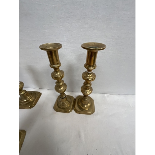 282 - BOX OF SILVER PLATED AND BRASS ITEMS TO INCLUDE JACKY DIAMOND CANDLESTICKS ETC (ITEM 92)