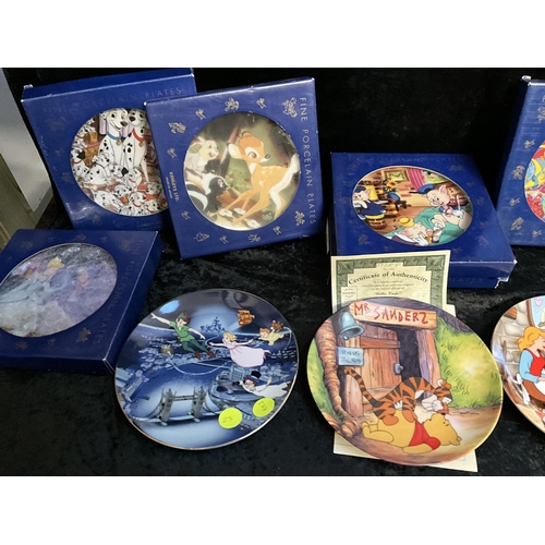 64 - QTY OF DISNEY CARTOON CLASSICS COLLECTORS PLATES MOSTLY BOXED