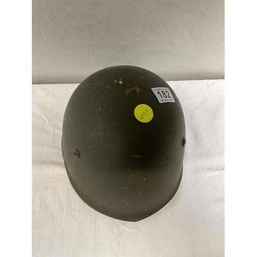 182 - WORLD WAR 2 ITALIAN HELMET WITH LINER