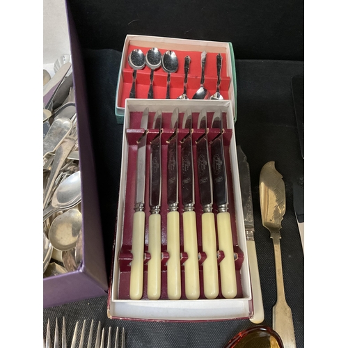 183 - BOX OF ASSORTED CUTLERY