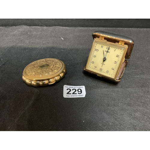 229 - VINTAGE TRAVEL CLOCK AND LADIES COMPACT DIA 3.5