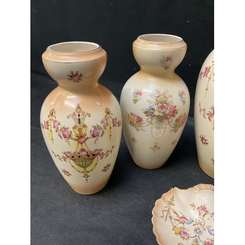 240 - QTY OF CROWN DEVON VASES - TALLEST H12