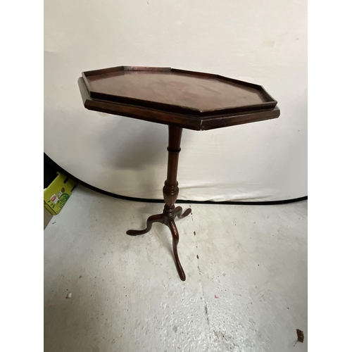 251 - EARLY MAHOGANY HEXAGON TOP WINE TABLE H28