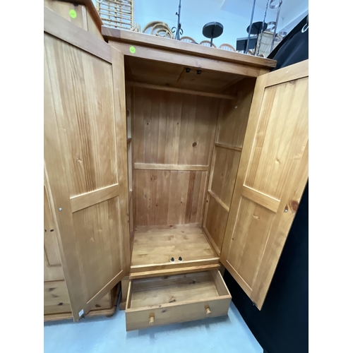 314 - MODERN PINE DOUBLE WARDROBE WITH DRAWER TO BASE H71