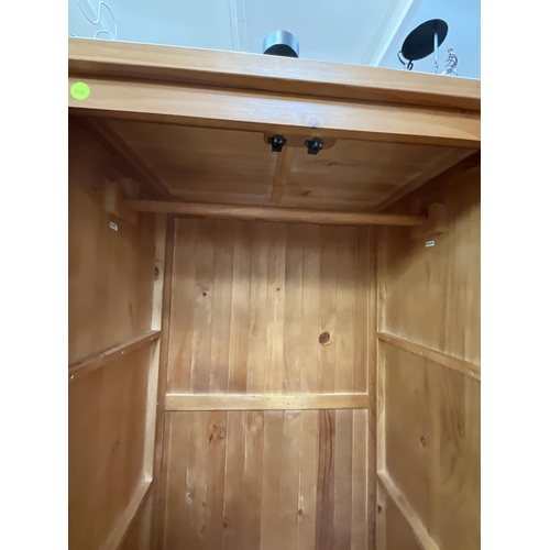 314 - MODERN PINE DOUBLE WARDROBE WITH DRAWER TO BASE H71