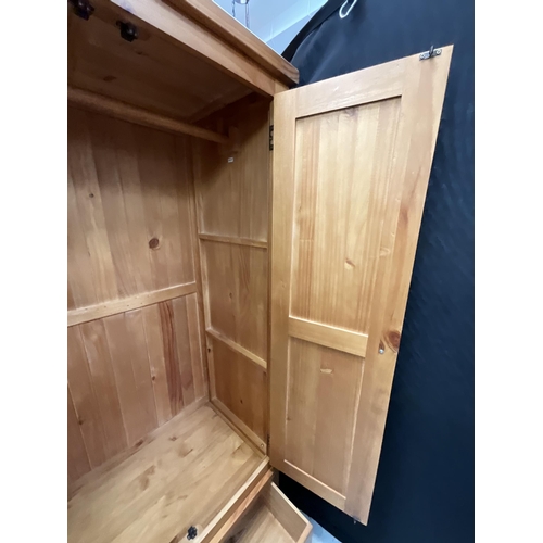 314 - MODERN PINE DOUBLE WARDROBE WITH DRAWER TO BASE H71