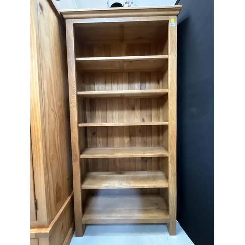 315 - MODERN OAK OPEN BOOKCASE H71