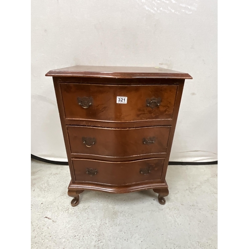 321 - VINTAGE WALNUT VENEERED SERPENTINE FRONT 3 DRAWER CHEST ON CABRIOLE FEET H28