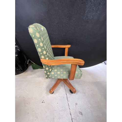 341 - MODERN PINE UPHOLSTERED SWIVEL OFFICE CHAIR