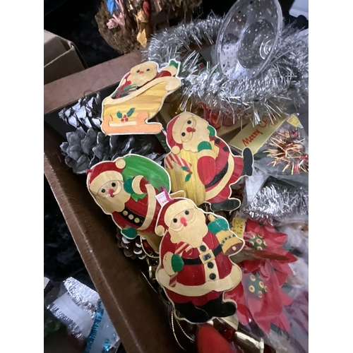 385 - 4 BOXES AND CRATE OF VINTAGE CHRISTMAS DECORATIONS