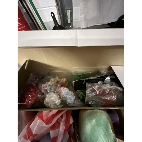 385 - 4 BOXES AND CRATE OF VINTAGE CHRISTMAS DECORATIONS