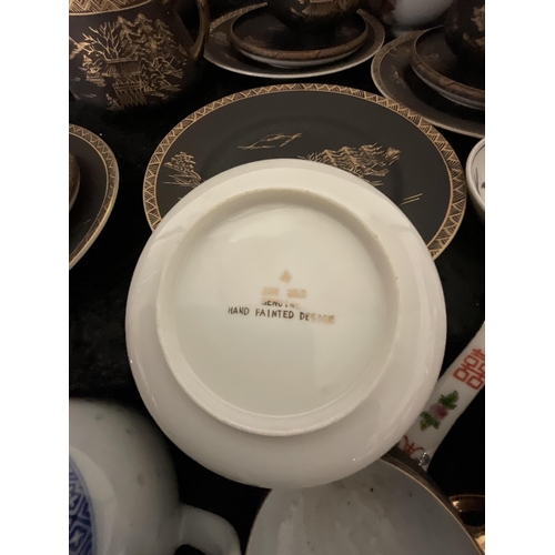 392 - 2 BOXES OF CHINA TO INCLUDE TEA SETS ETC