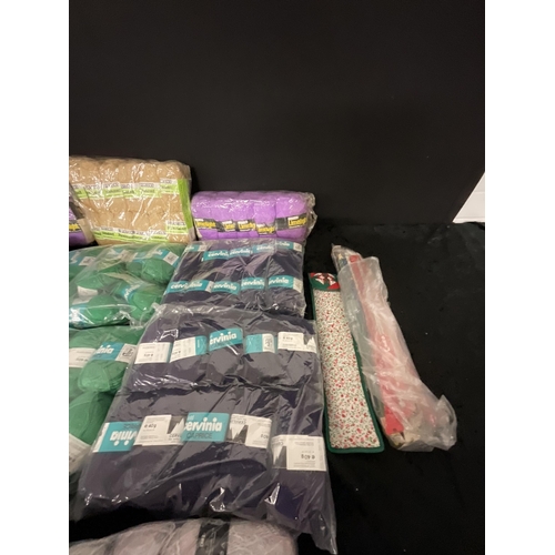 398 - LARGE CRATE OF KNITTING ITEMS WOOL ETC