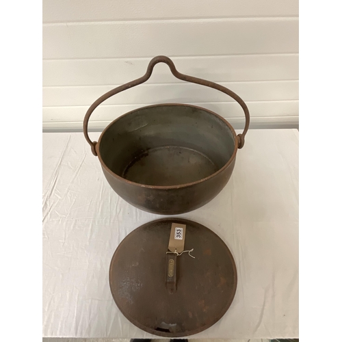 353 - LARGE CAST IRON POT WITH COVER A/F BADGED KENRICK H12