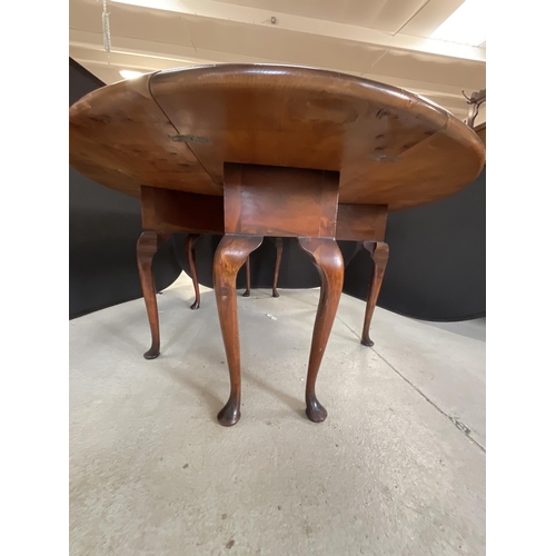 356 - ELM TOPPED DROP LEAF GATELEG WAKE TABLE H30