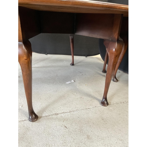 356 - ELM TOPPED DROP LEAF GATELEG WAKE TABLE H30