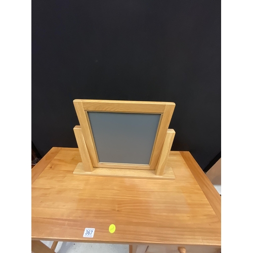 367 - MODERN PINE DESK OR DRESSING TABLE, LEATHER TOPPED STOOL AND A FREESTANDING MIRROR H30