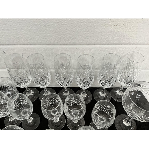 13 - BOX OF GLASSES TO INCLUDE CUT GLASS , DECANTER, WINE GLASSES ETC