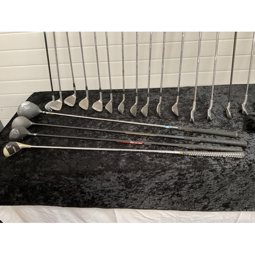 37 - SET OF GOLF CLUBS IN BAG