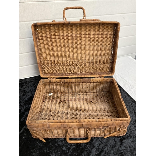 47 - WICKER HAMPER BASKET, DOLLS CHIC 2000 PUSHCHAIR