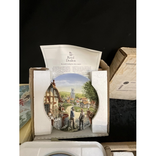 105 - 2 BOXES OF COLLECTORS PLATES INCLUDING WEDGEWOOD, BRADBURY MINT, ROYAL DOULTON WITH BOXES AND CERTIF... 