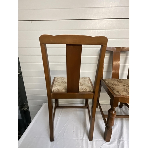 130 - 4 OAK VINTAGE DINING CHAIRS WITH POP OUT SEAT PADS