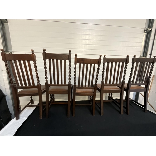 136 - 5 OAK DINING CHAIRS WITH BARLEYTWIST SUPPORTS - 2 ARE SHORTER THAN OTHERS