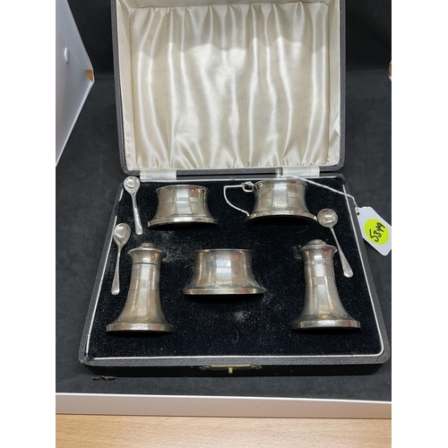 175 - CASED HALLMARKED SILVER - BIRMINGHAM 1939 CRUET SET TOTAL WEIGHT 250G