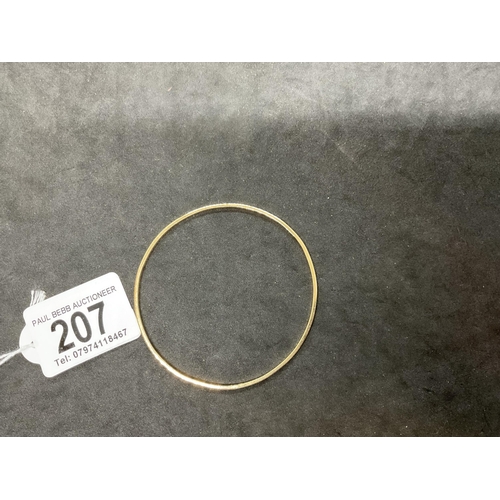 207 - YELLOW METAL BANGLE MARKED 750 WEIGHT 12.66G