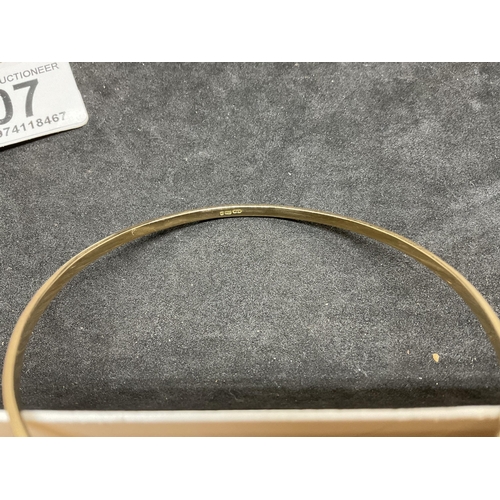 207 - YELLOW METAL BANGLE MARKED 750 WEIGHT 12.66G