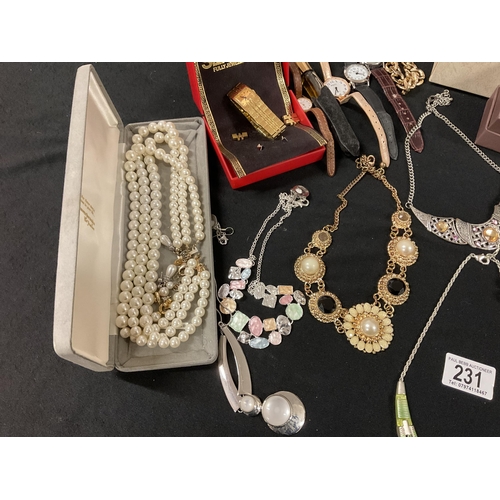 231 - QTY OF COSTUME JEWELLERY TO INCLUDE BOXED EXAMPLES